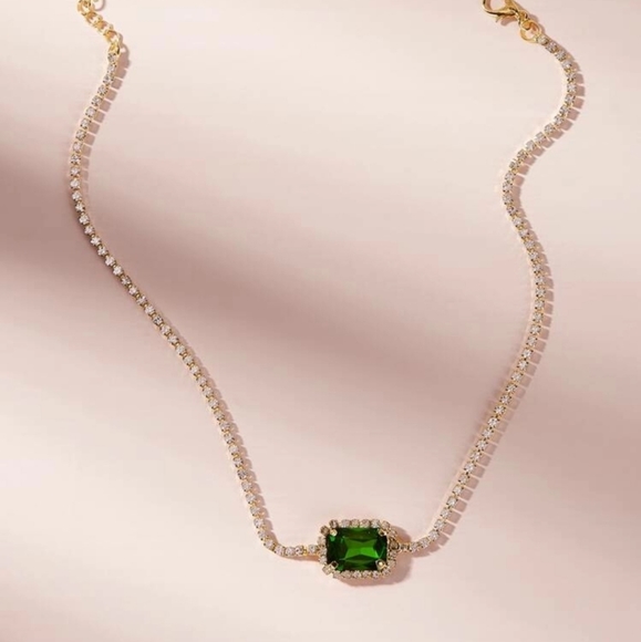 *Mikela* Green Stone Choker - Picture 3 of 3